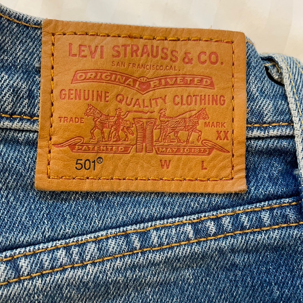 Levi’s Like New 501 Jeans